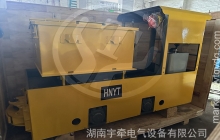 多少噸礦用湘潭電機車是指自重嗎？