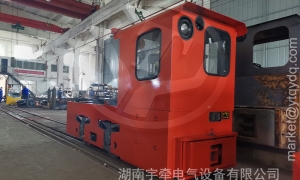 為什么要給蓄電池湘潭電機(jī)車加水？